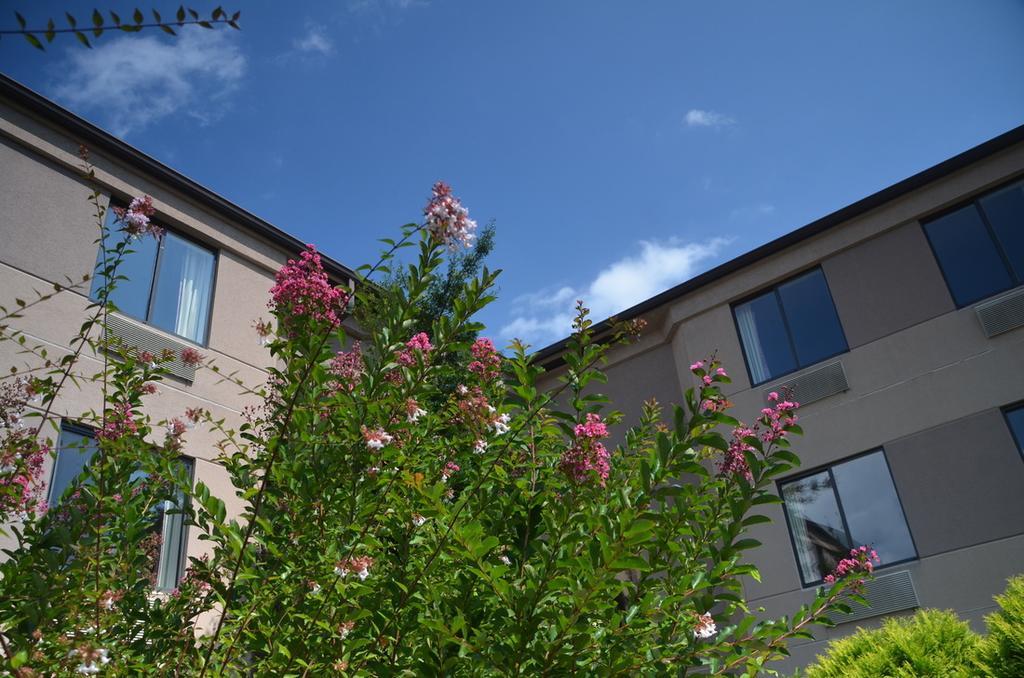 Smoky Mountain Inn & Suites Cherokee Exterior foto
