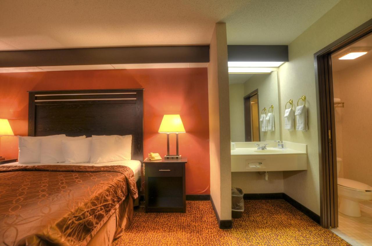 Smoky Mountain Inn & Suites Cherokee Exterior foto